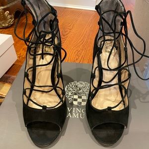 Vince Camuto lace up heel